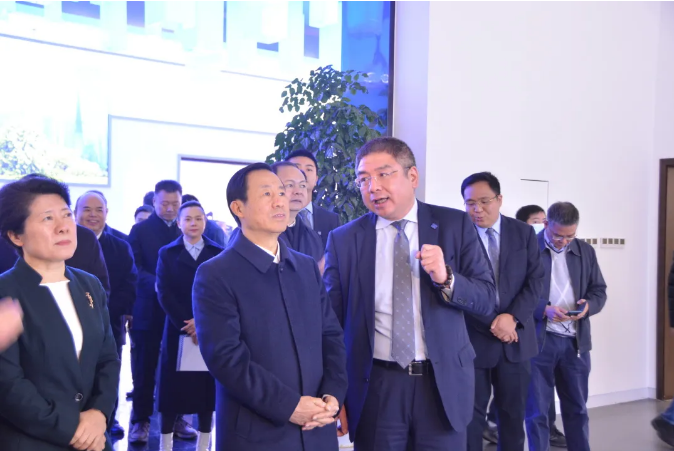 奋进新征程丨湖南省委书记许达哲一行莅临Ebpay环境长沙基地调研考察